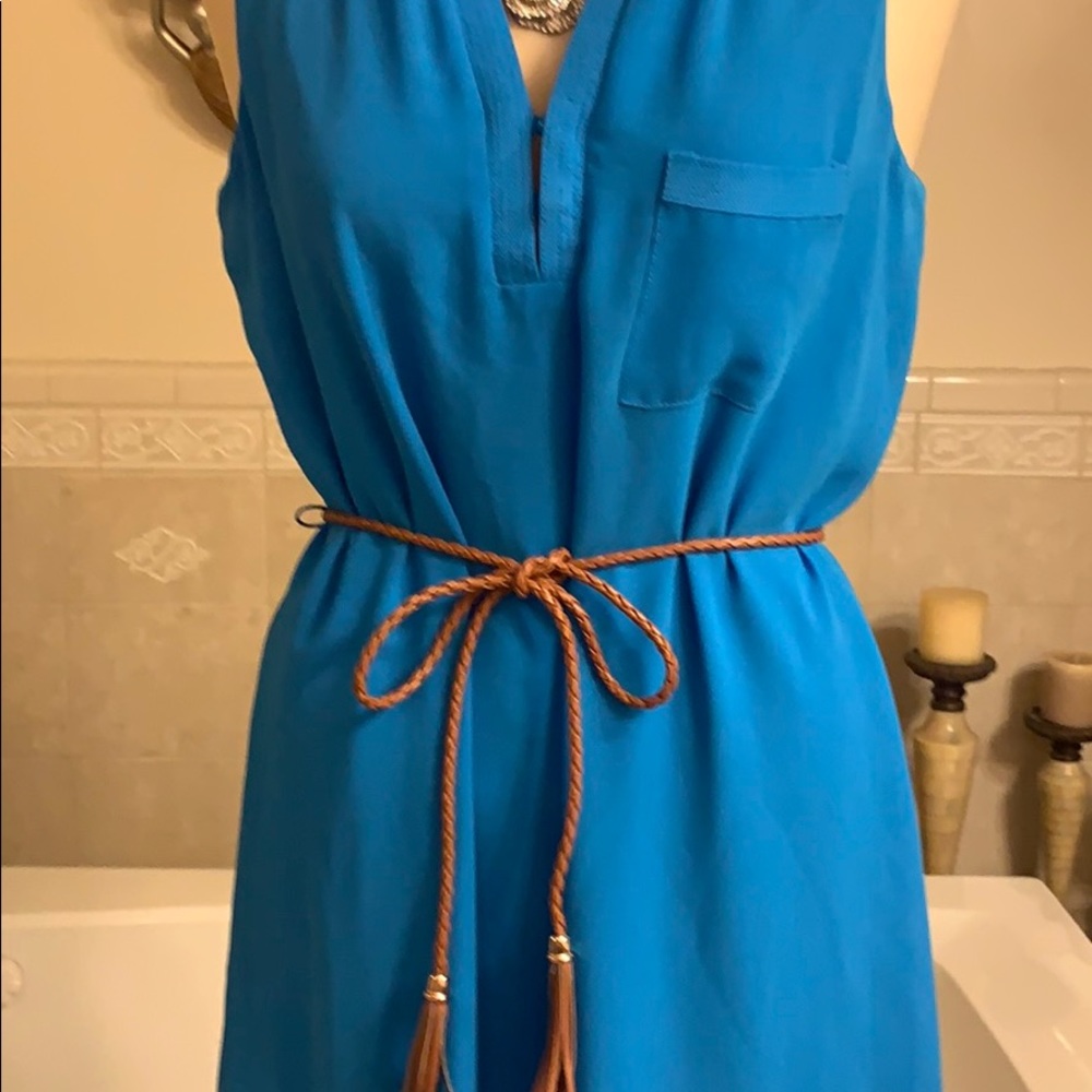 Dress - Picture 5 of 6